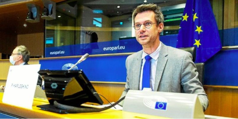 Pierre Karleskind réélu président de la commission de la pêche du Parlement européen